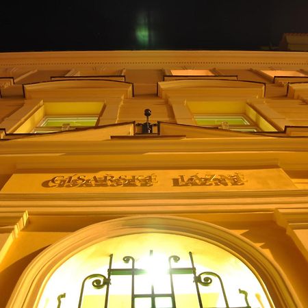 Pension Imperial Spa Jičín Exteriör bild
