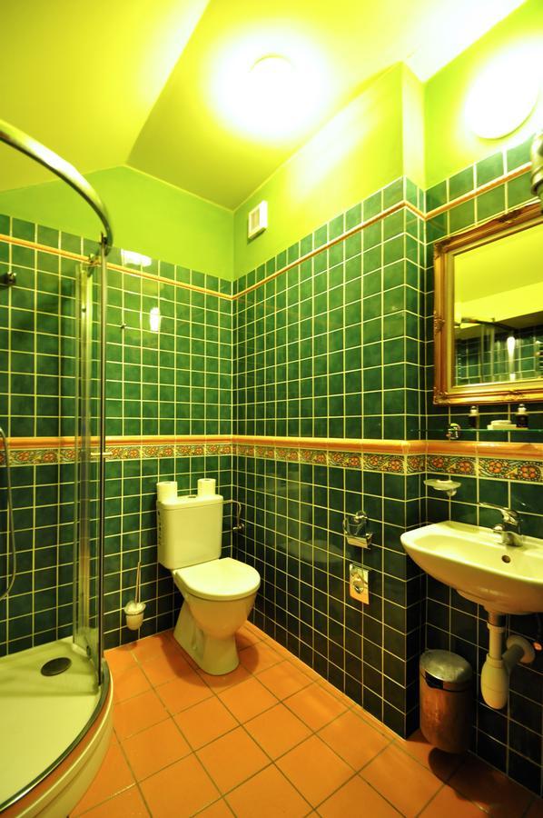 Pension Imperial Spa Jičín Exteriör bild