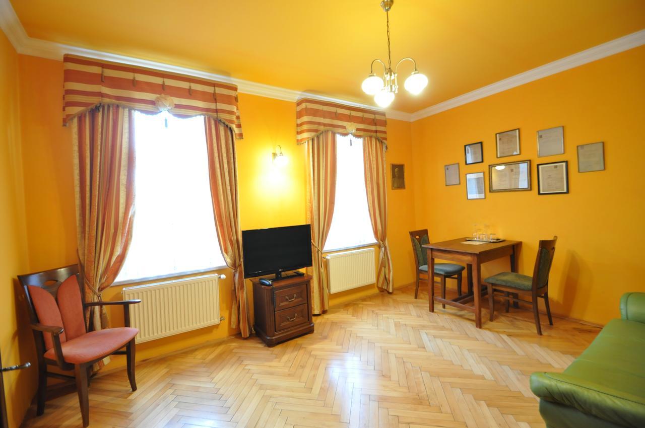 Pension Imperial Spa Jičín Exteriör bild